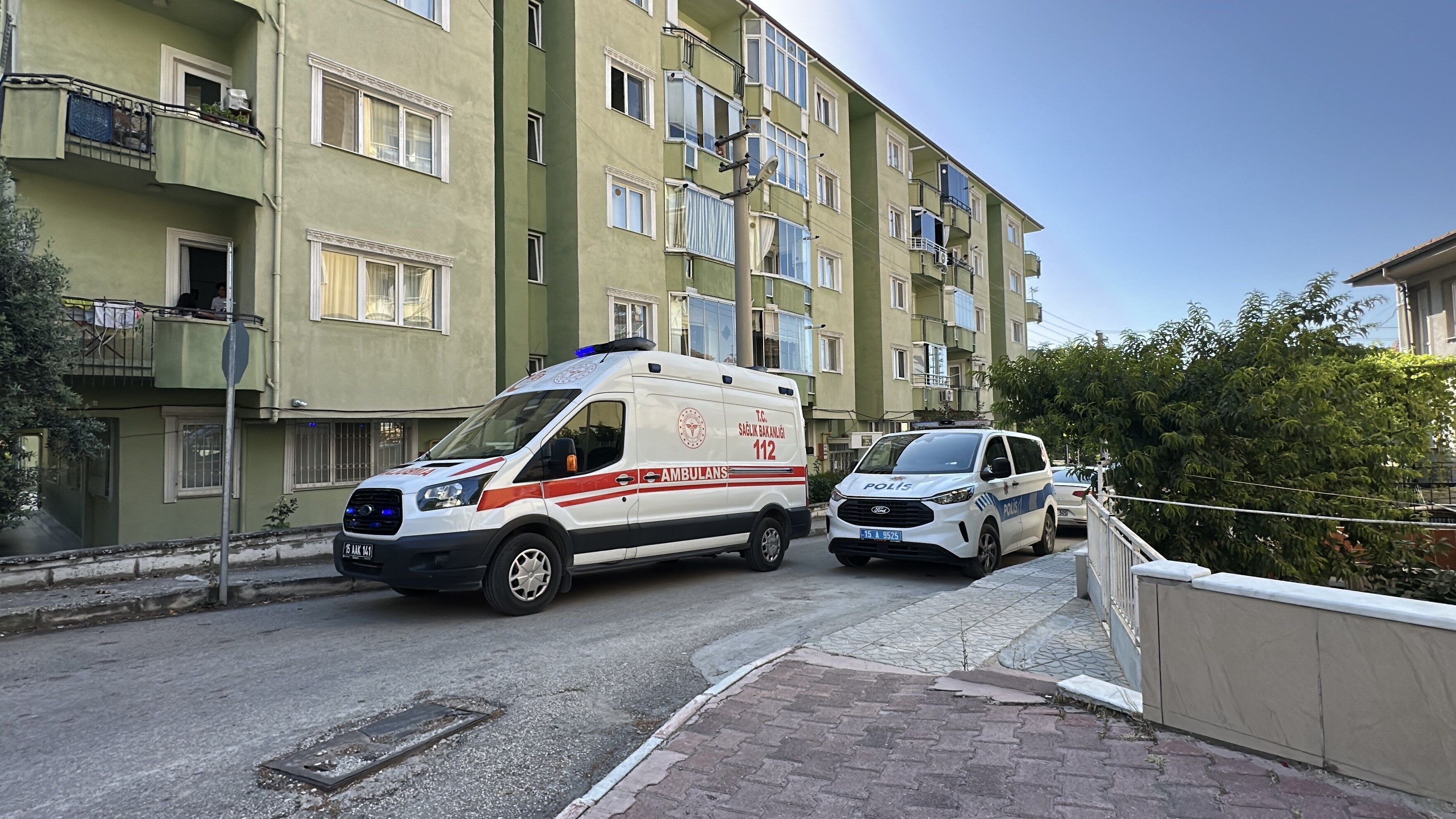 Eve Giren Esi Donup Kaldi 61 Yasindaki Kadinin Olumu Arastiriliyor (2)