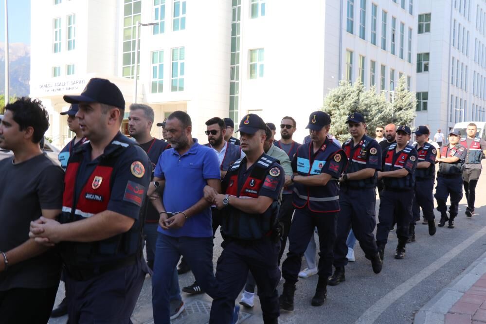 Kacirip Issiz Yere Goturduler Cirilciplak Soyup Dovduler Adliyeye Siritarak Girdi Tutu (4)