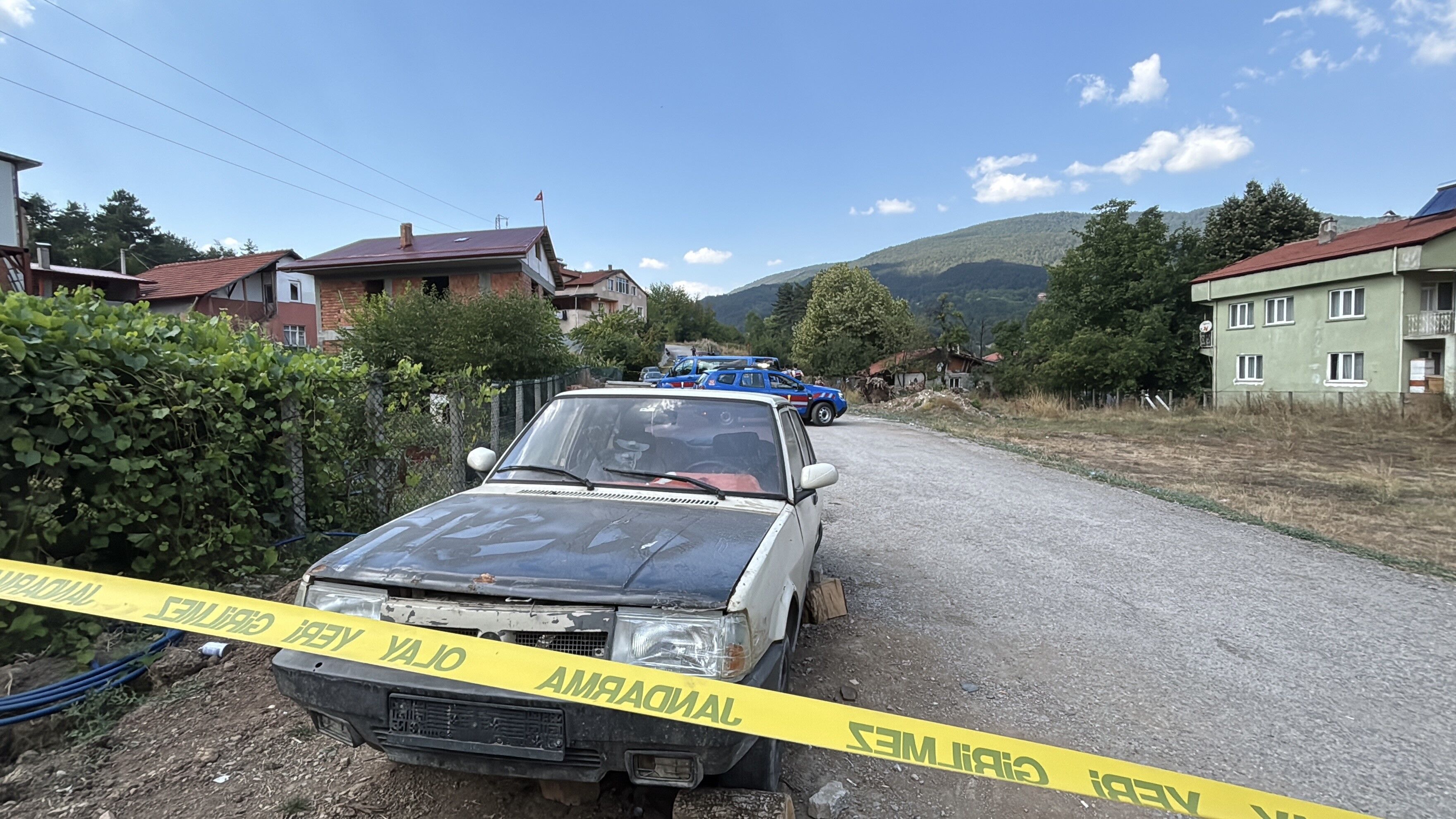 Kan Donduran Arazi Kavgası! Baba Ve Oğlu Tüfekle Vurularak Öldürüldü (3)
