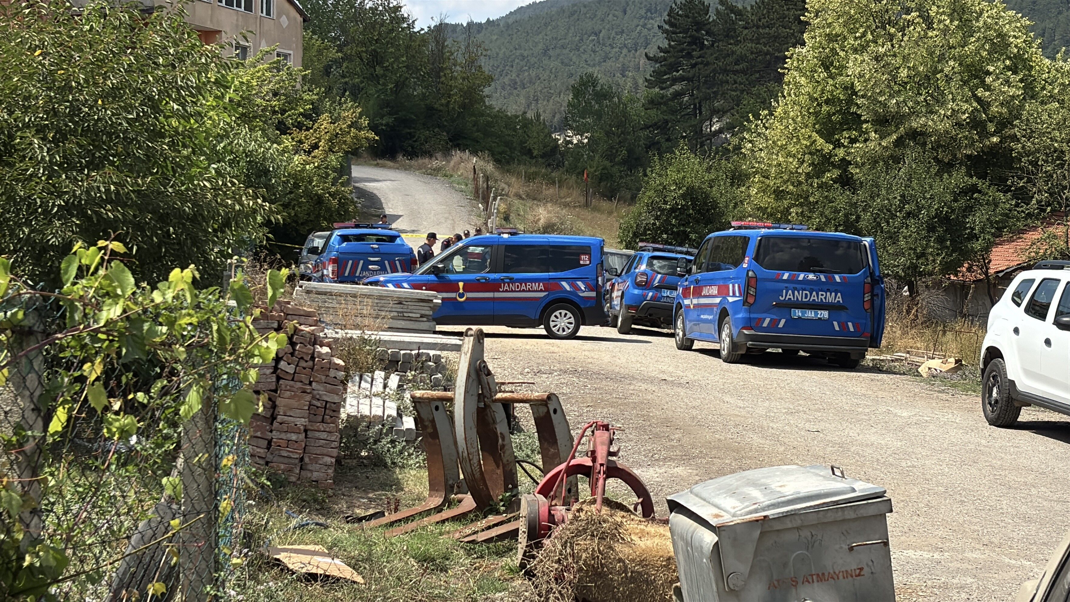 Kan Donduran Arazi Kavgası! Baba Ve Oğlu Tüfekle Vurularak Öldürüldü (6)