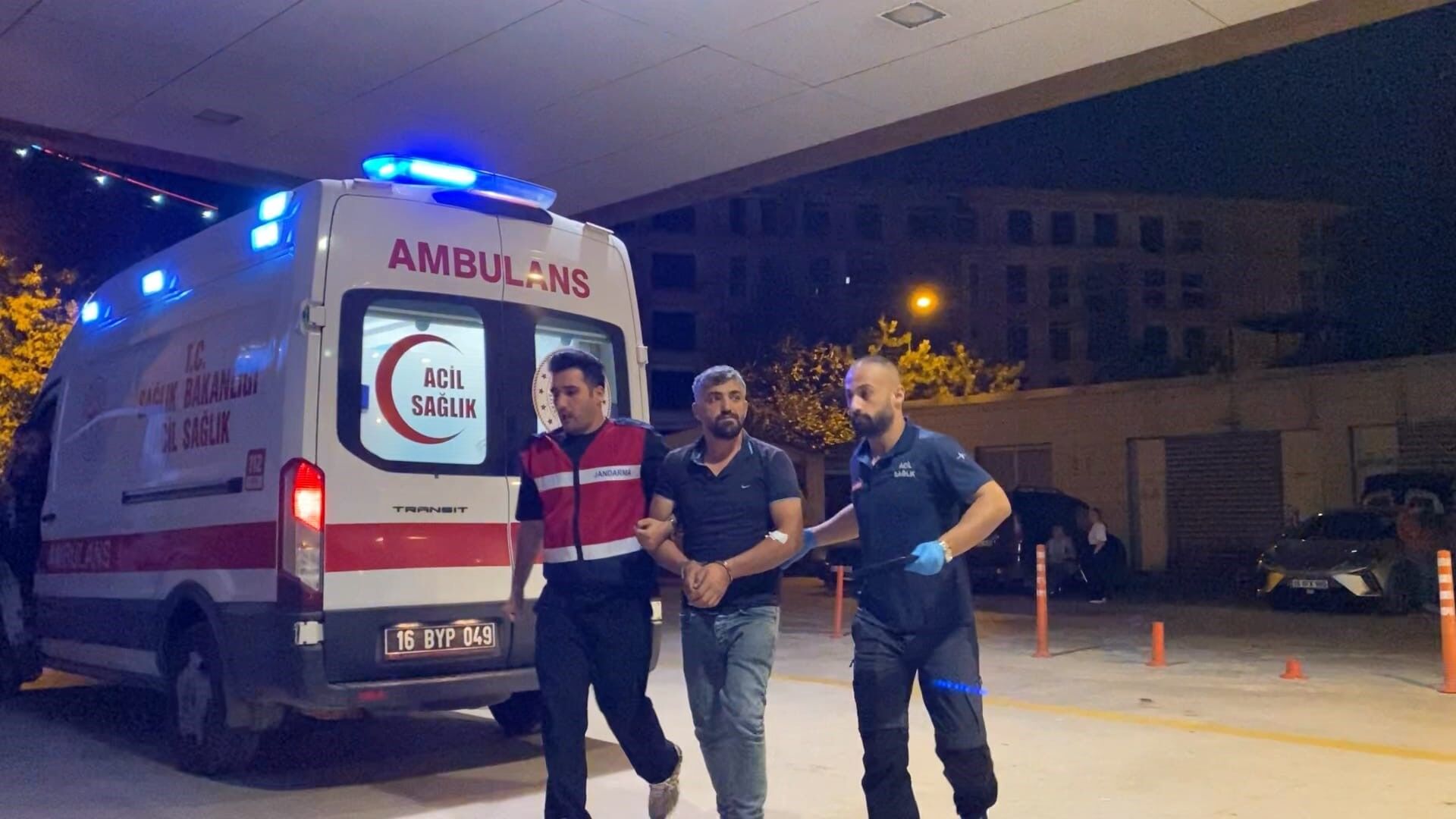 Kanlı Gece! Darp Edilen Şahıs Tüfekle Geri Döndü (2)