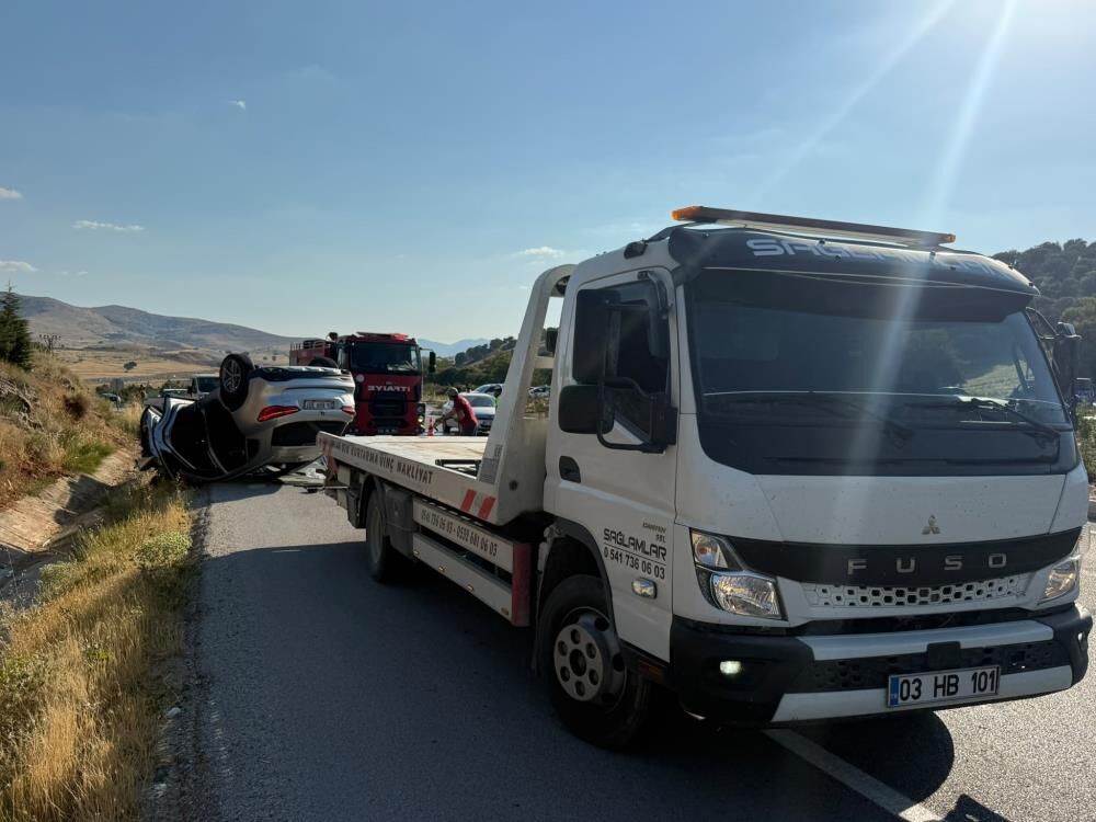 Kavsakta Feci Carpisma 1 Kisi Oldu 7 Kisi Hastanelik Oldu (2)