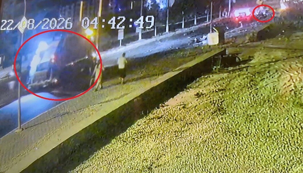 Kaza Yerine Geldi, Hayatının En Acı Haberini Aldı! Ölen Sürücü Oğlu Çıktı (2)
