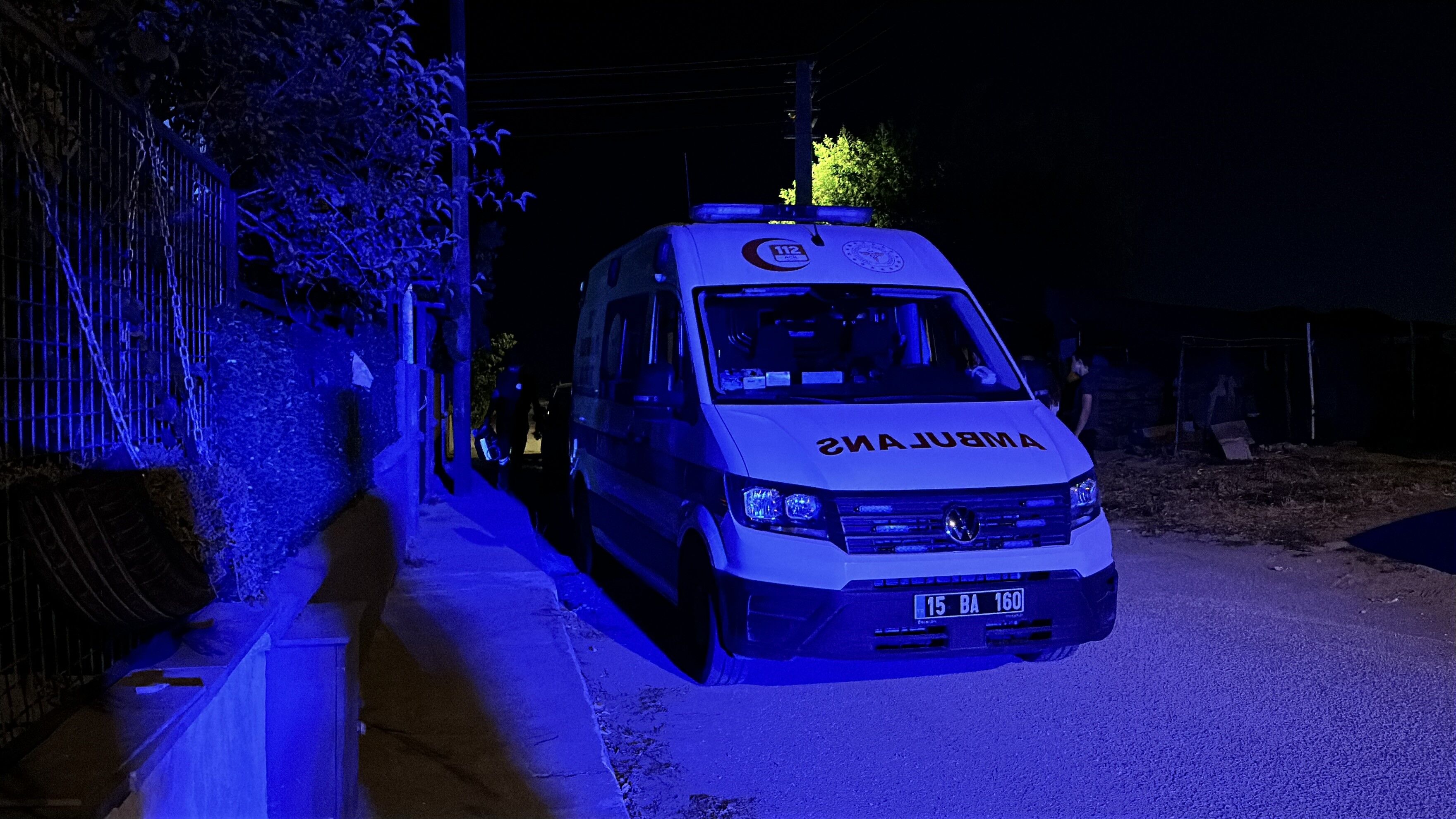 Kendisinden Haber Alinamiyordu 55 Yasindaki Adam Evinde Olu Bulundu (2)
