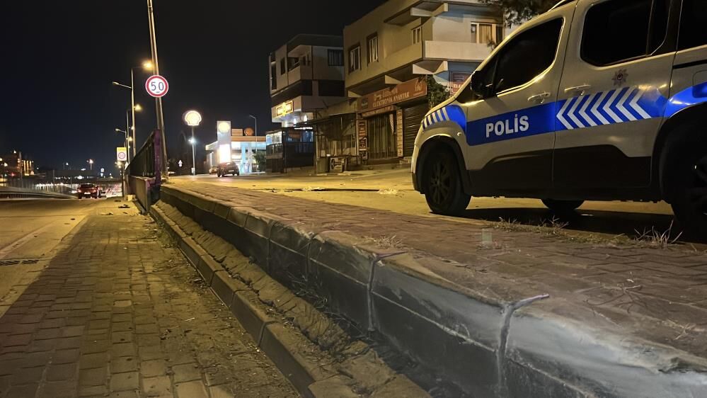 Makas Atarken Kontrolu Kaybetti 17 Yasindaki Surucunun Aci Sonu (4)