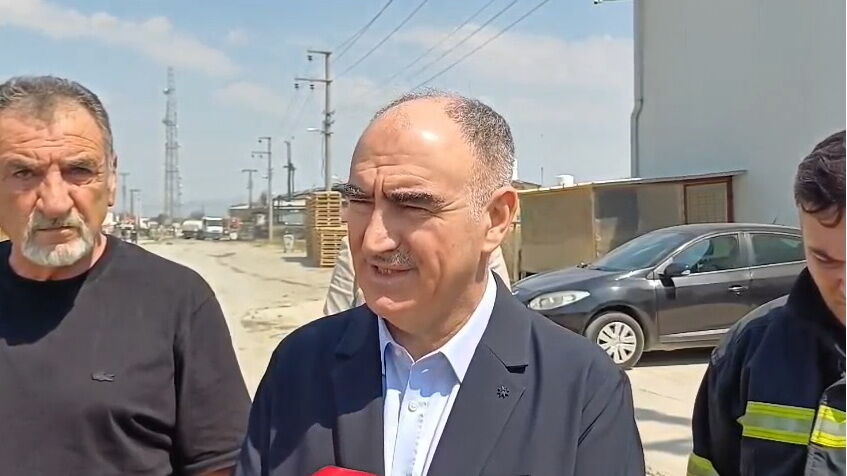 Manisa Valisi Ozkandan Salihlideki Patlamayla Ilgili Son Dakika Aciklamasi (1)