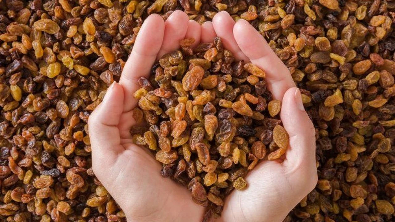 Manisada Binlerce Ureticinin Gozu Bu Rakamda Kuru Uzumde 150 Tl Beklentisi (1)-1