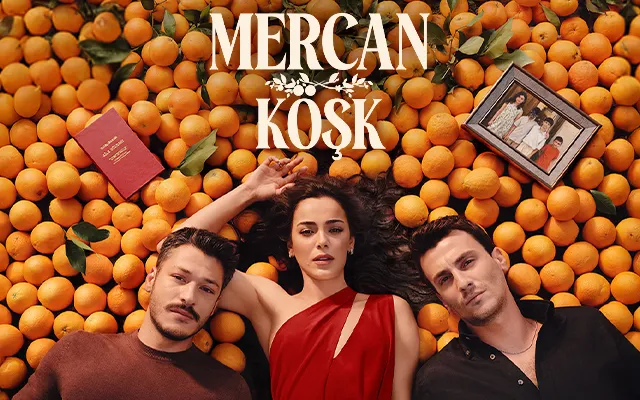 Mercan Köşk Afişinde Hangi Detaylar Dikkat Çekiyor