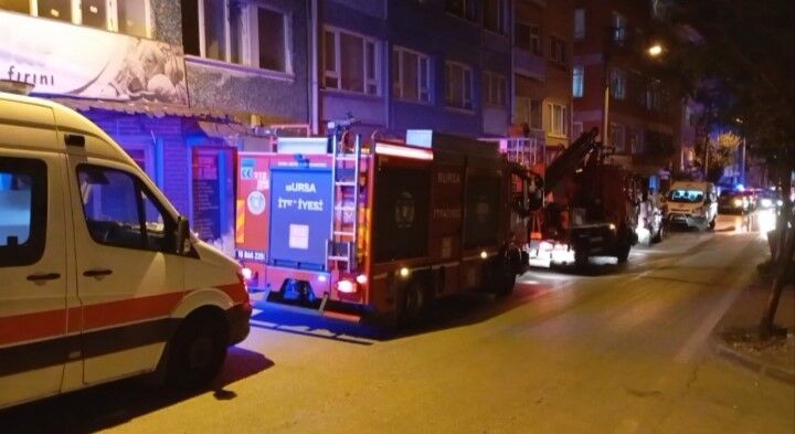 Oglunun Aci Haberini Boyle Aldi Acili Babanin Gozyaslari Yurekleri Dagladi (1)-2