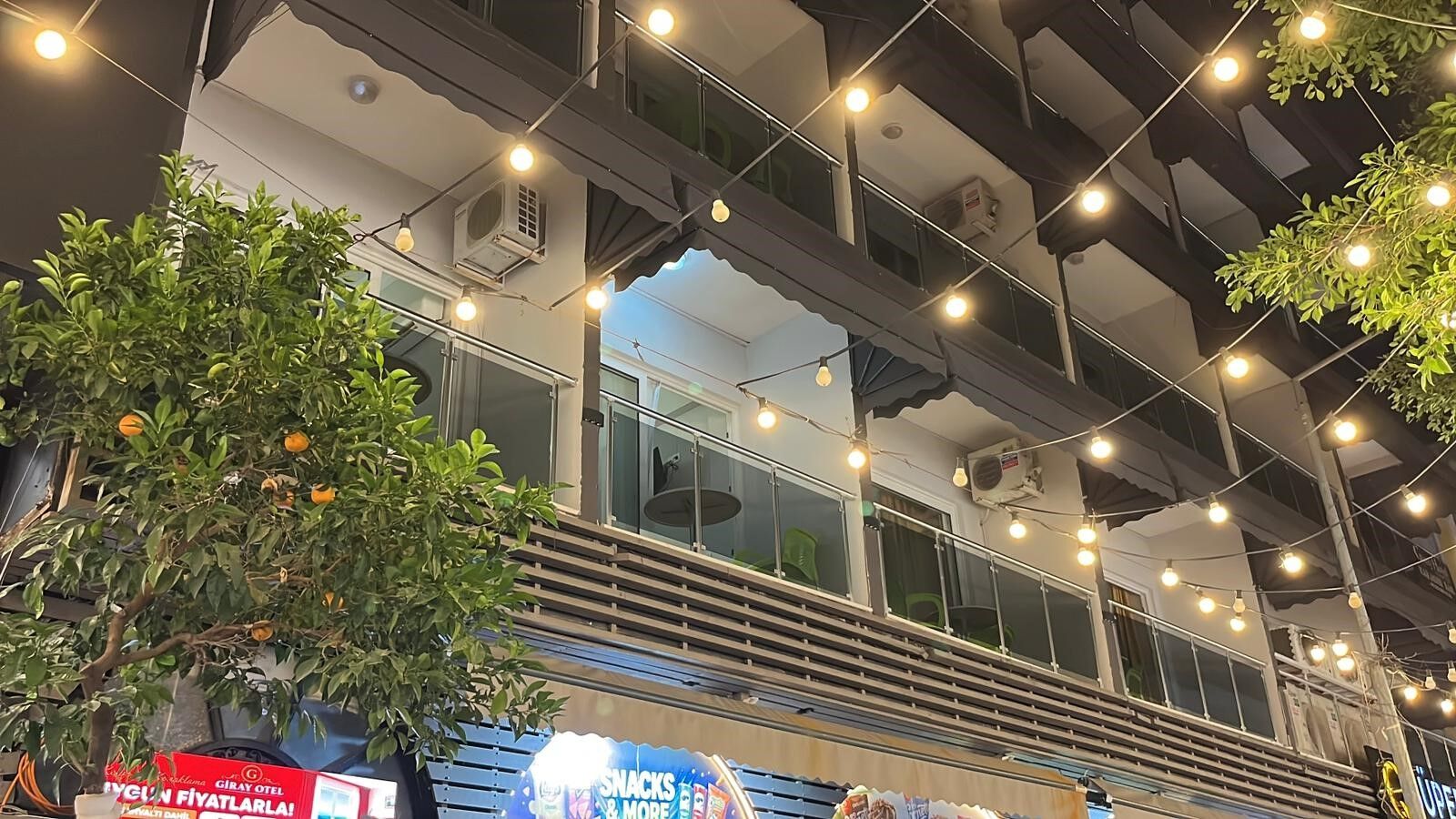 Otel Çalışanları Haber Alamadı, Odasında Ölü Bulundu (3)