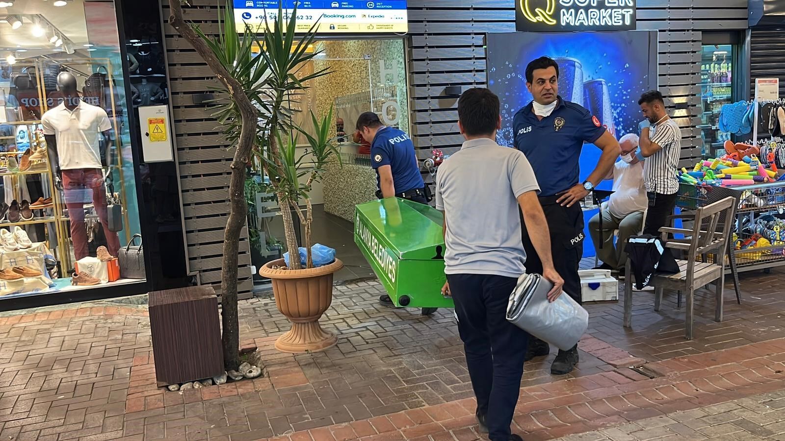 Otel Çalışanları Haber Alamadı, Odasında Ölü Bulundu (6)