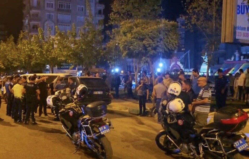 Polisten Kaçarken Ortalığı Birbirine Kattı! 4 Araca Çarpıp Yakalandı (2)