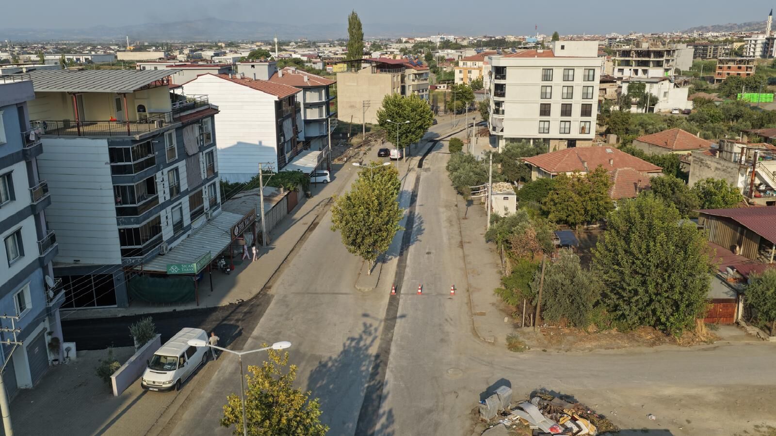 Salihli Belediyesi Keli Mahallesi'nde 2 Bin 250 Ton Sıcak Asfalt Çalışmasını Tamamladı (16)