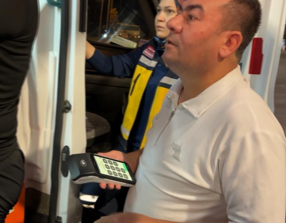 Yasal Siniri 11E Katladi Alkollu Surucu Akaryakit Alirken Direksiyonda Sizdi (3)