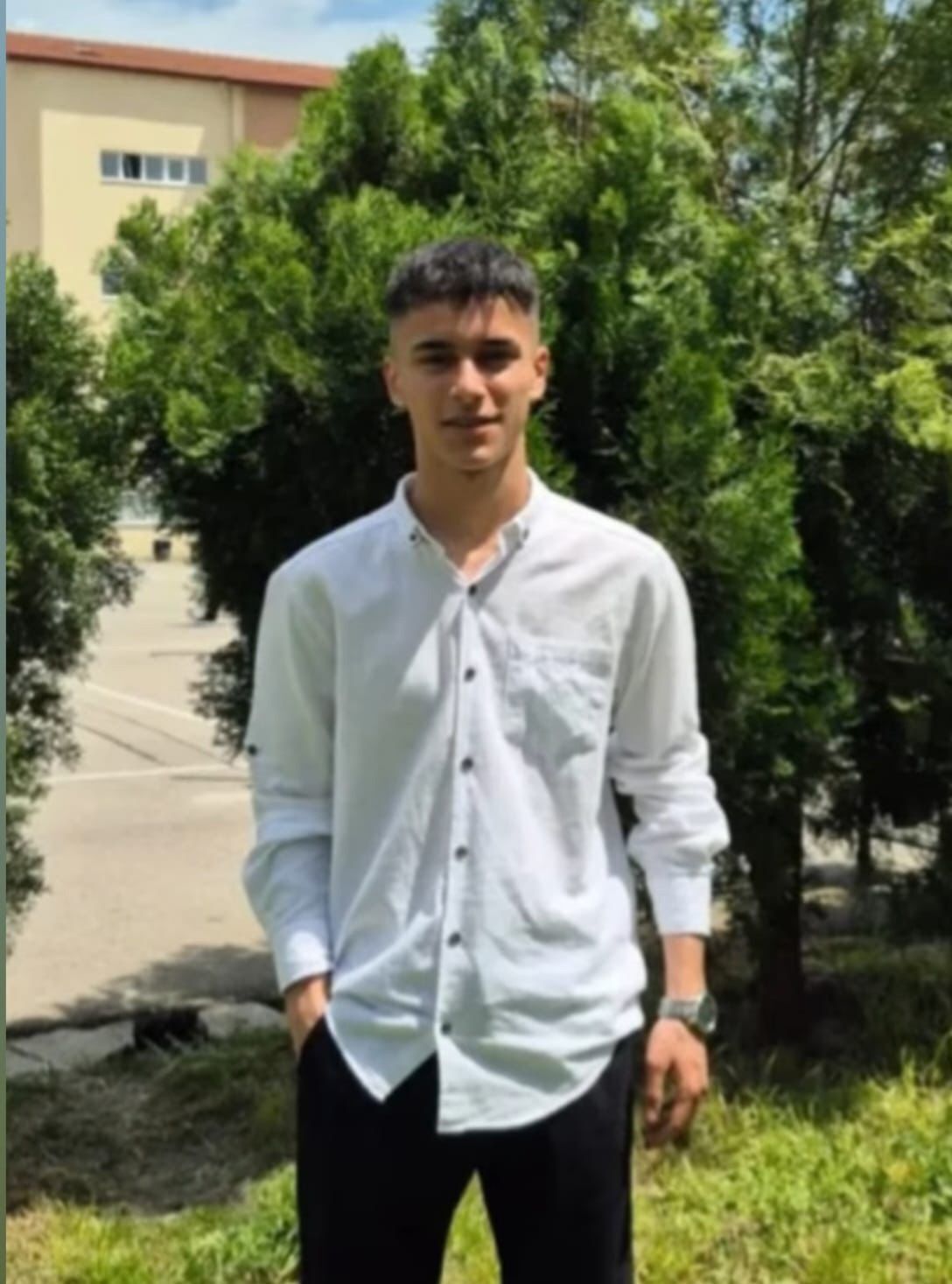 Yürek Yakan Ölüm! 19 Yaşındaki Banyoda Ölü Bulundu! (2)
