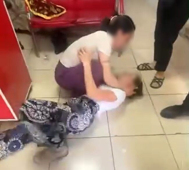 Aynı Eve Ikinci Kez Girmeye Çalışırken Yakalandılar! İfadeleri Pes Dedirtti (3)