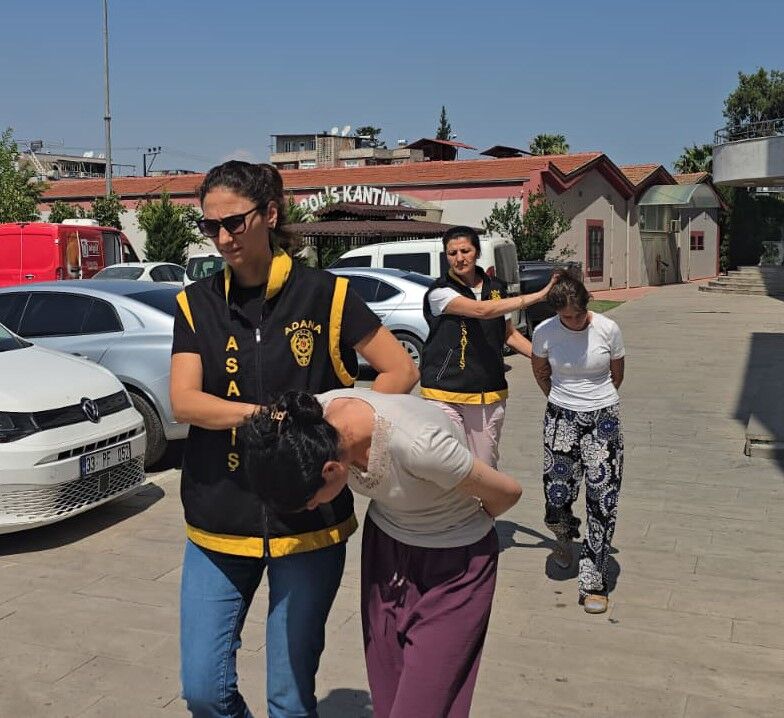 Aynı Eve Ikinci Kez Girmeye Çalışırken Yakalandılar! İfadeleri Pes Dedirtti (4)