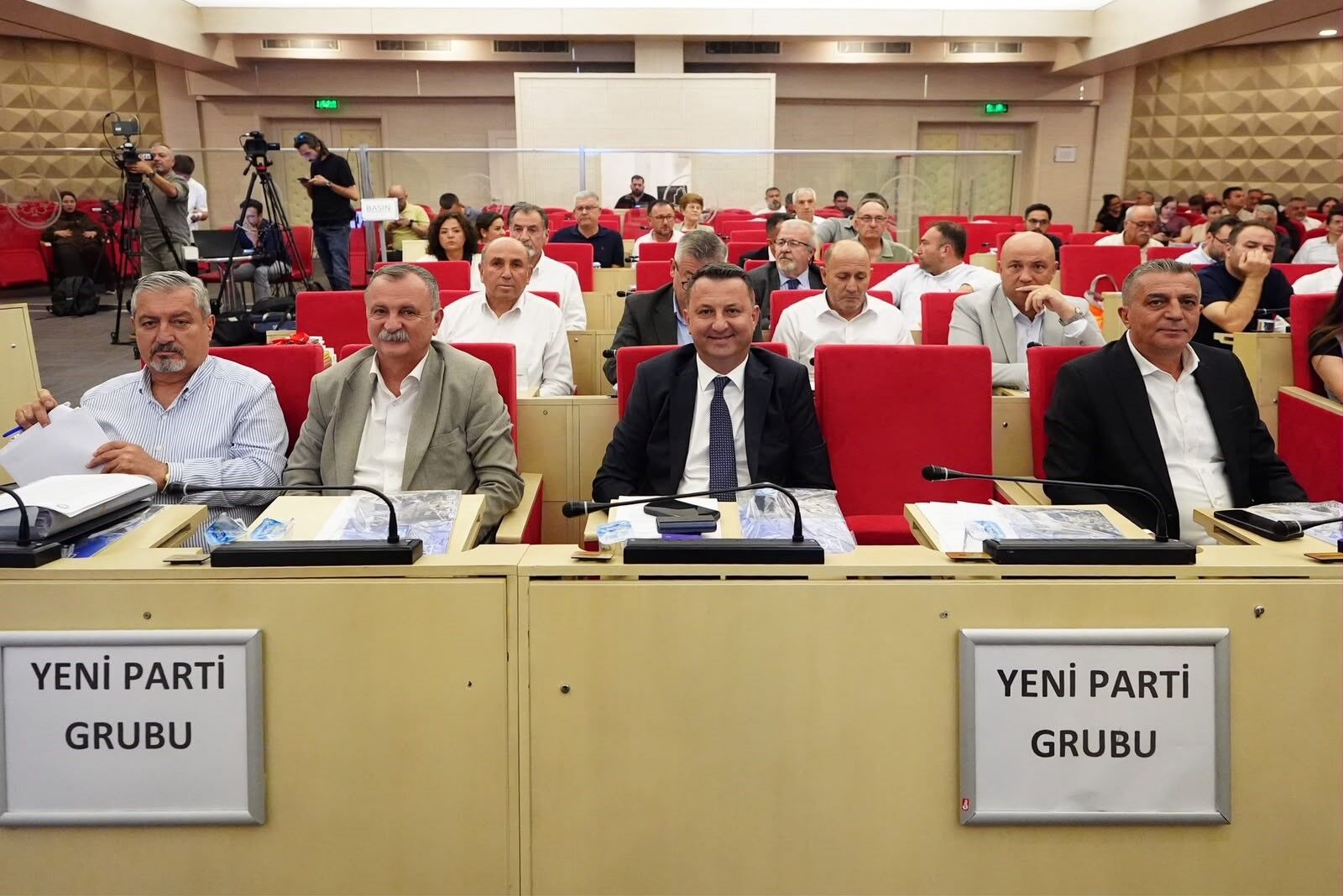 Baskan Dutlulu Mecliste Acikladi Manisanin Yatirim Gundemi Belli Oldu (5)
