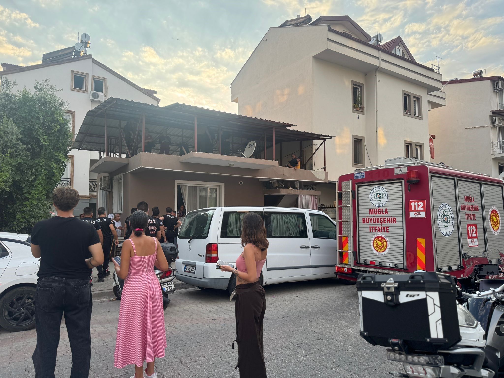 Binada Korkunc Olay Hayatini Kaybetti (2)