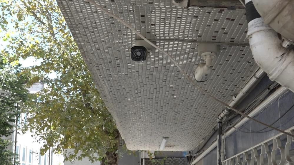 Bu Mahallede Suc Islemek Cesaret Istiyor 70 Kamera 24 Saat Izliyor (2)