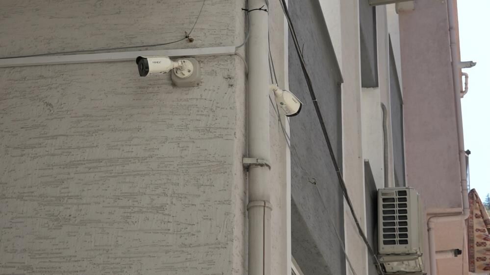 Bu Mahallede Suc Islemek Cesaret Istiyor 70 Kamera 24 Saat Izliyor (4)