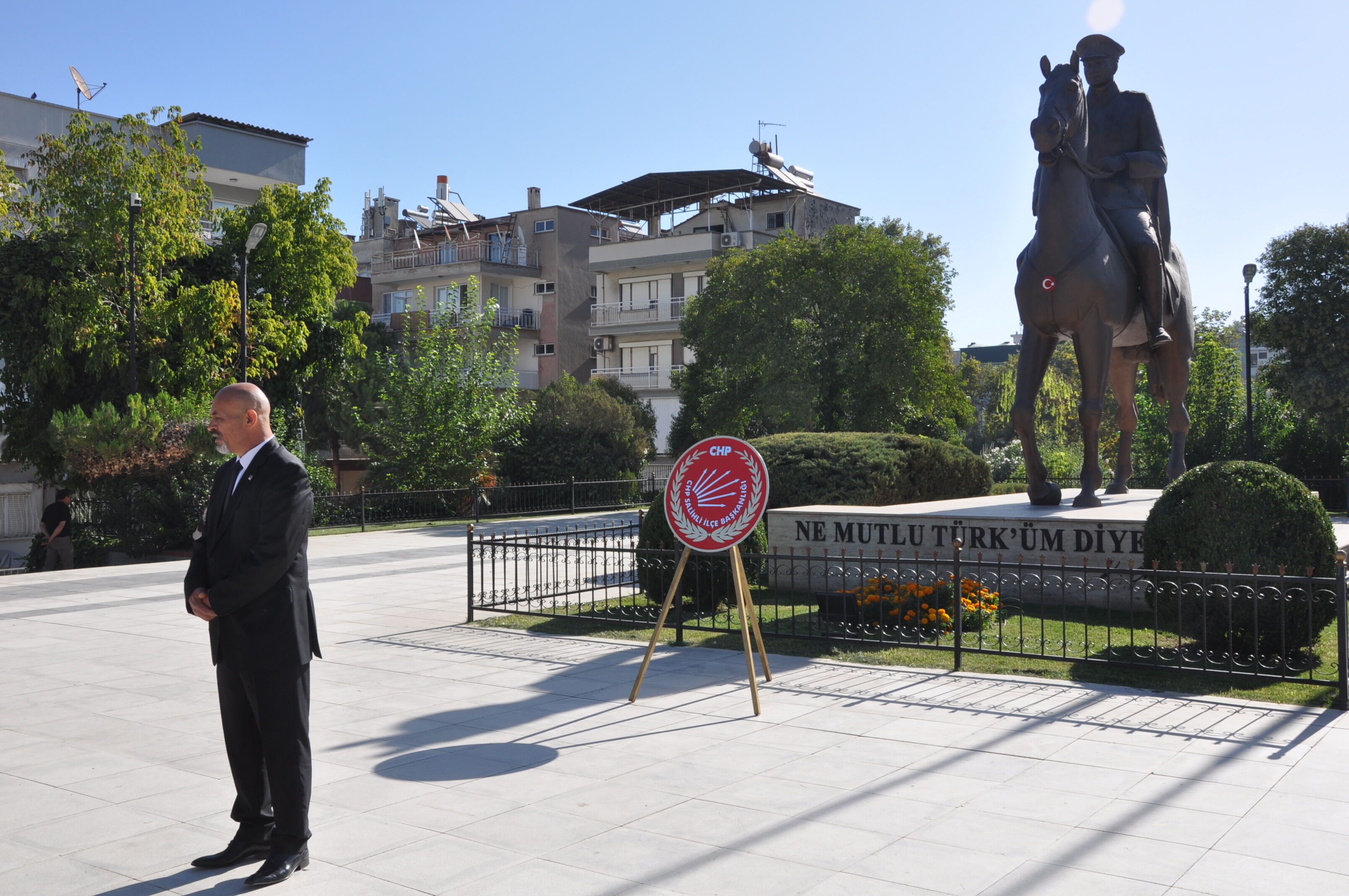 Chp Salihli’de 103. Kuruluş Yıl Dönümü Törenle Kutlandı… Balıkay, ‘Cumhuriyet’i Daima Savunacağız’ (13)