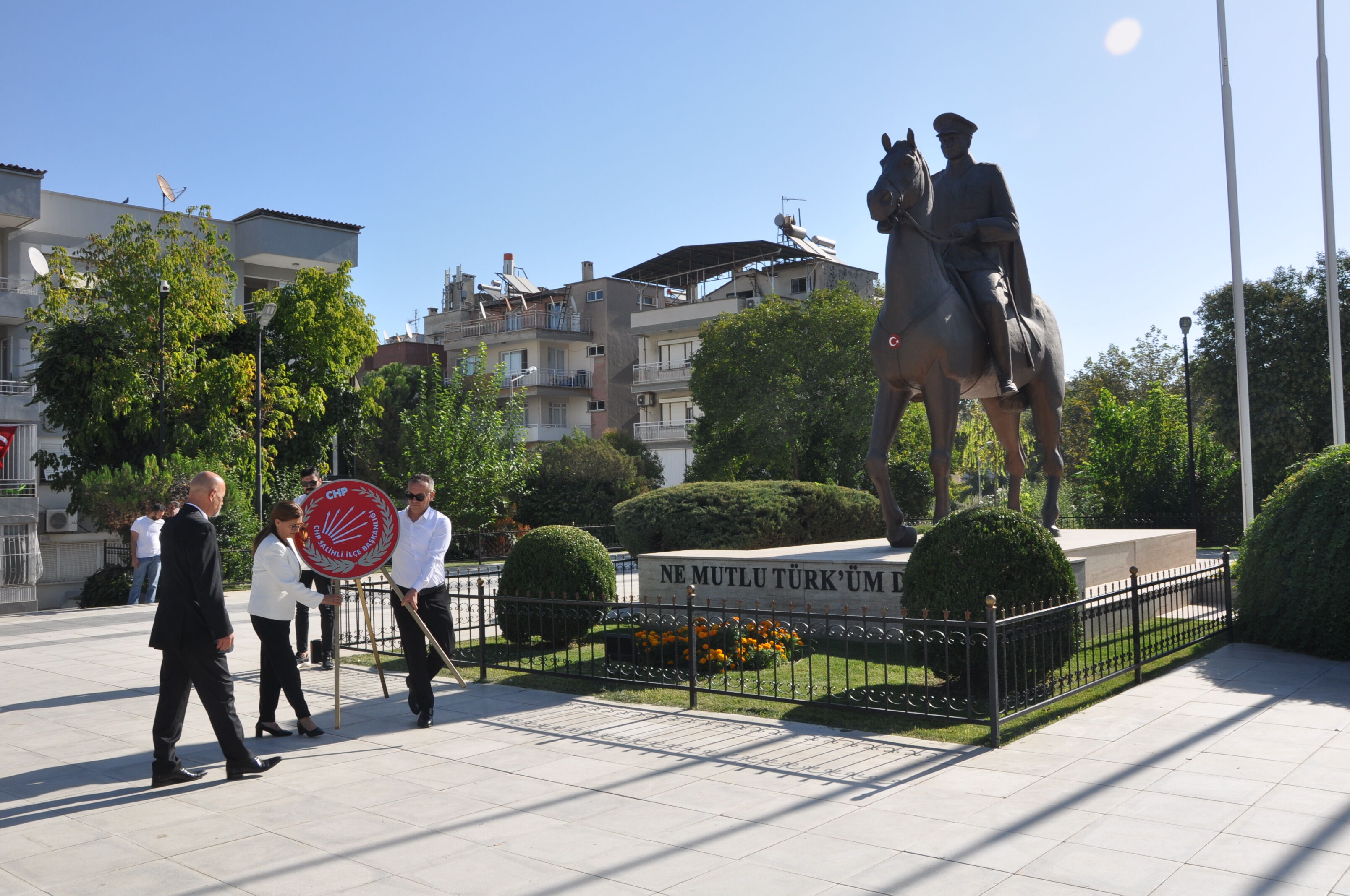 Chp Salihli’de 103. Kuruluş Yıl Dönümü Törenle Kutlandı… Balıkay, ‘Cumhuriyet’i Daima Savunacağız’ (7)