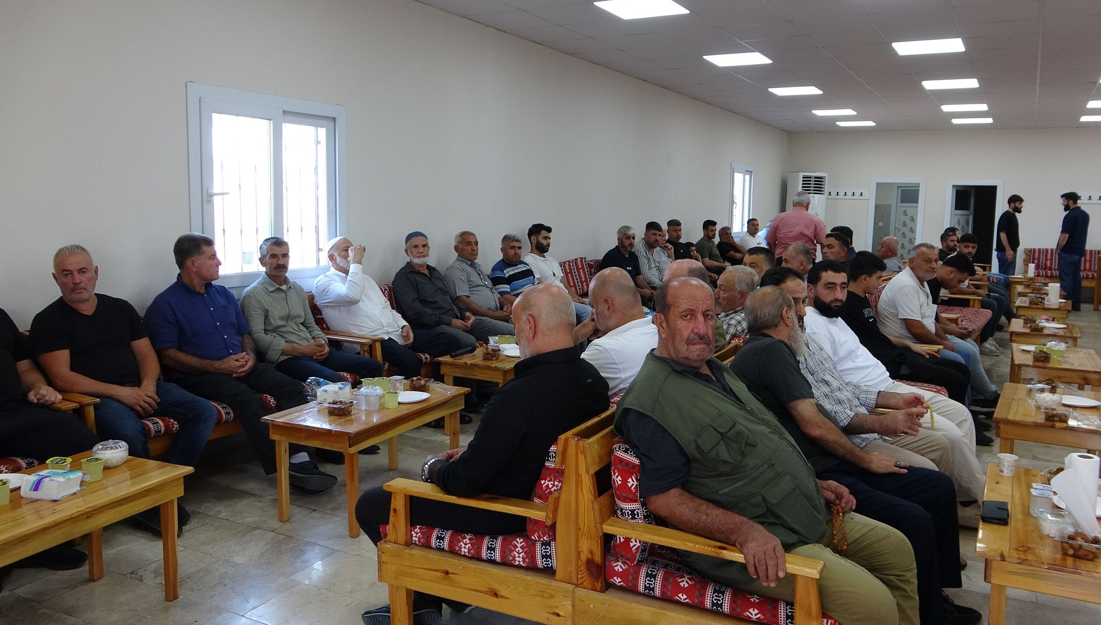 Çocuklarını Parka Götürmüştü! Türk Baba Polis Müdahalesi Sonrası Hayatını Kaybetti (2)