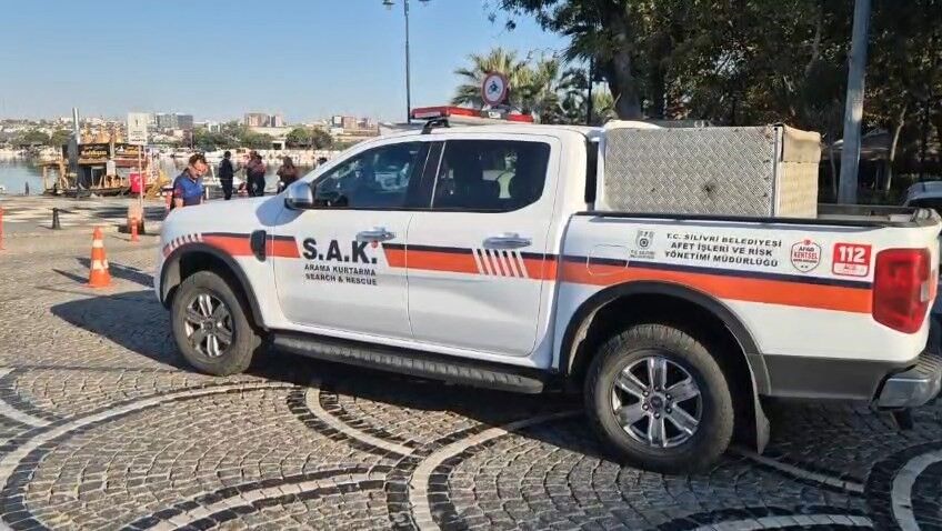 Denizde Korku Dolu Anlar! Gemiler Çarpıştı, 10 Kişiye Ulaşılamıyor (2)