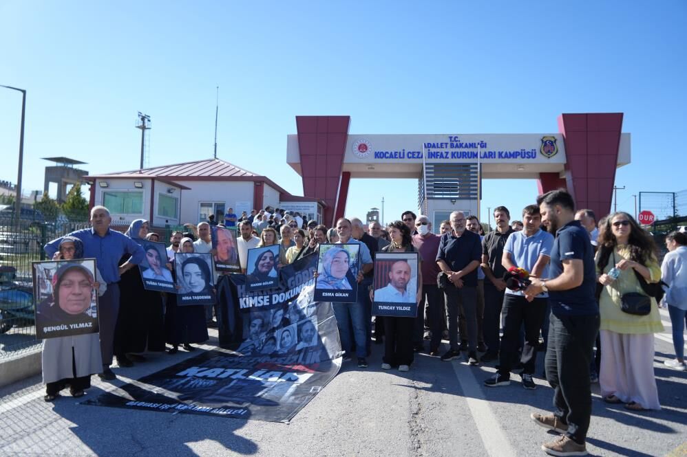 Dilovası Fabrika Yangını Davasında Kritik Gün! Kamu Görevlileri Hakim Karşısında (2)