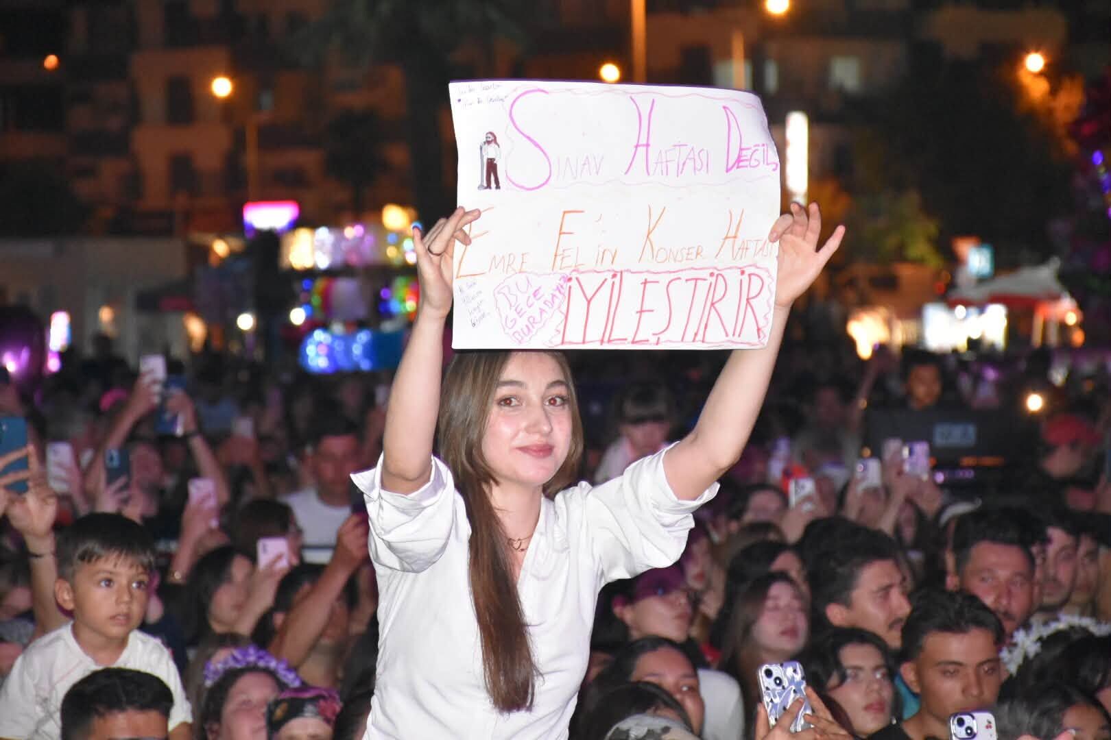 Emre Fel Konser (9)
