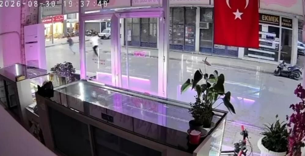 Hic Tanimadigi Adami Bicakladi Polisi Gorunce Game Over Deyip Teslim Oldu (4)