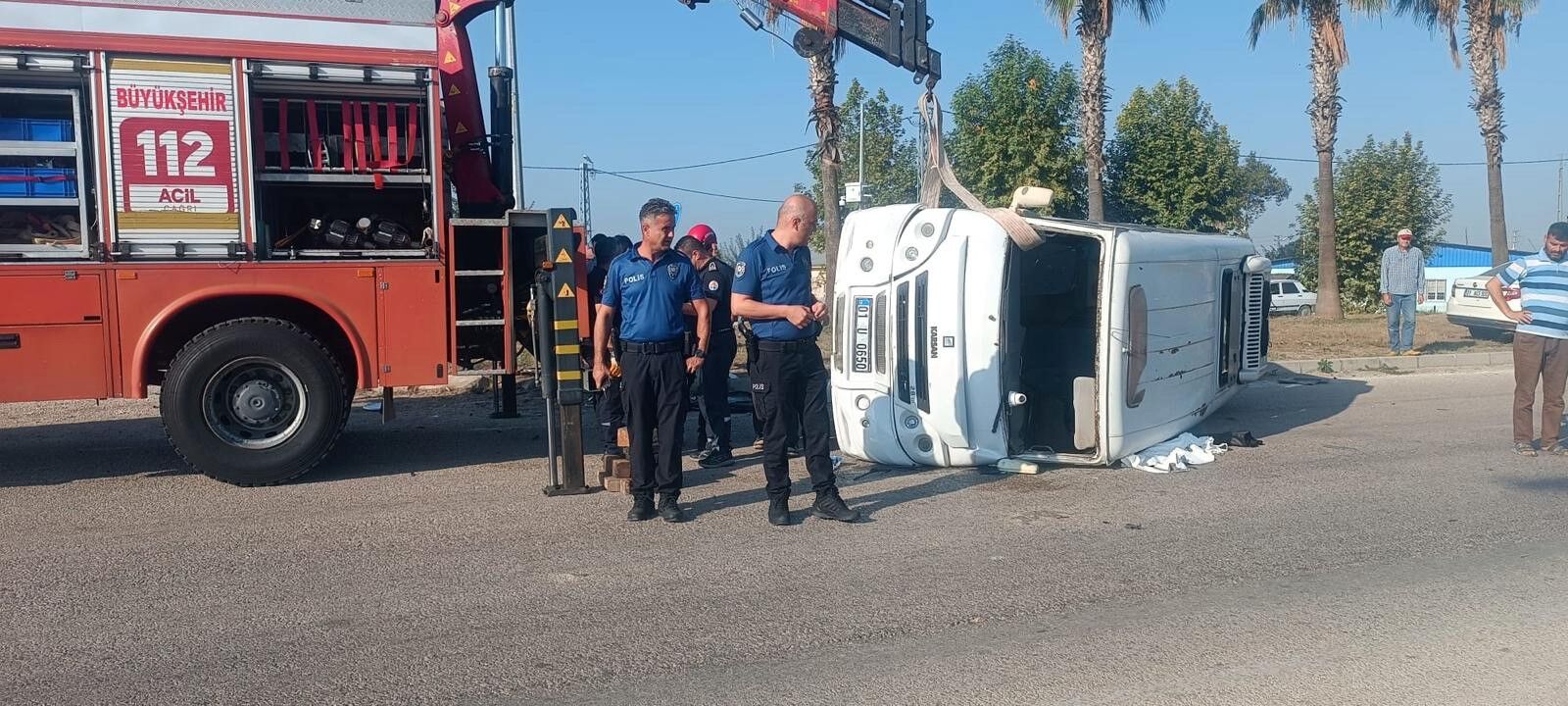 Kavşakta Korkunç Çarpışma! Minibüs Sürücüsü Hayatını Kaybetti (2)