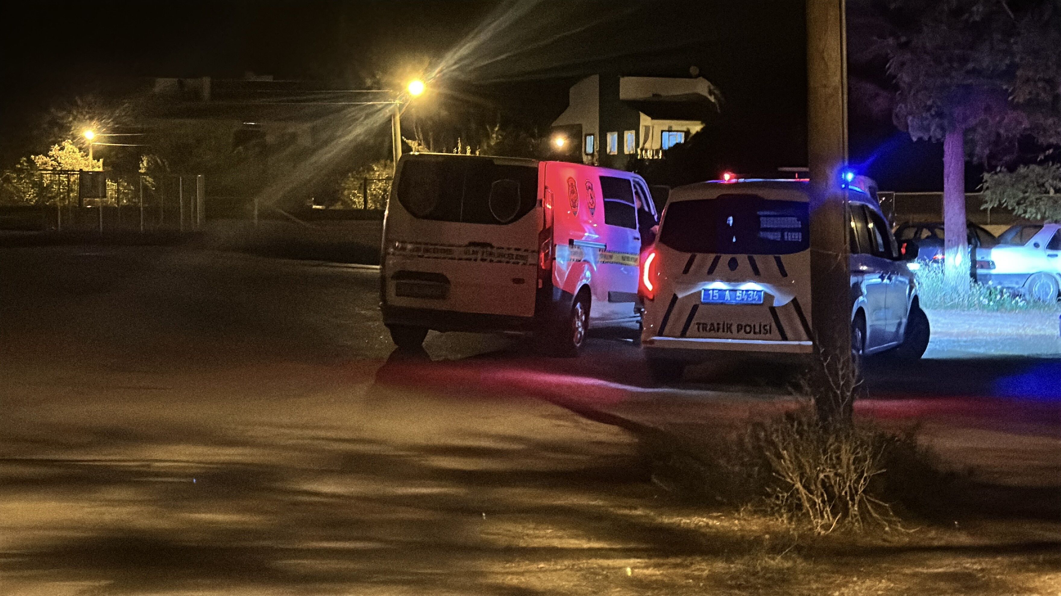 Kaza Haberiyle Yıkıldılar! Genç Sürücü Düğün Günü Hayatını Kaybetti (7)
