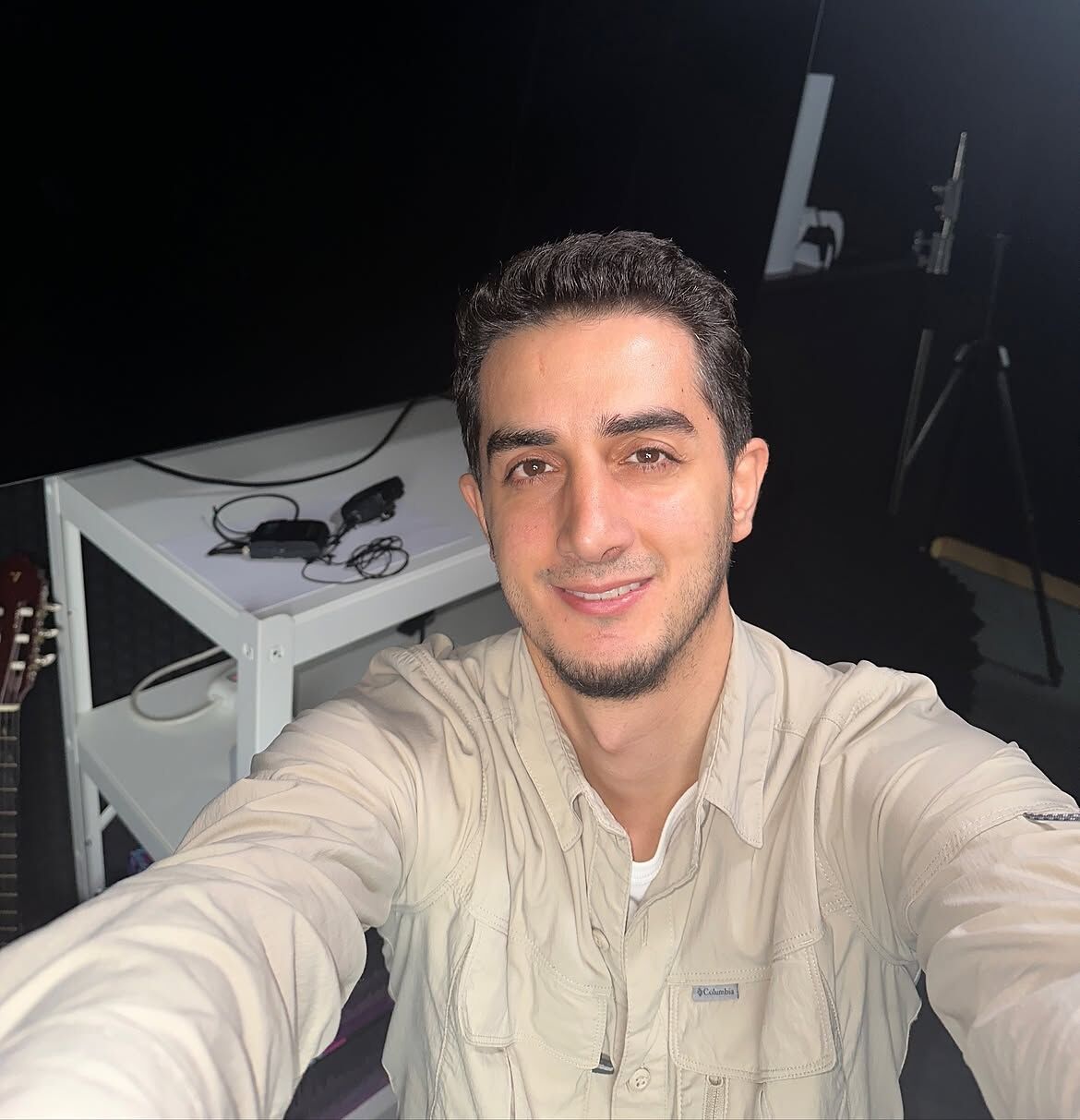 Ruhi Çenet Kimdir