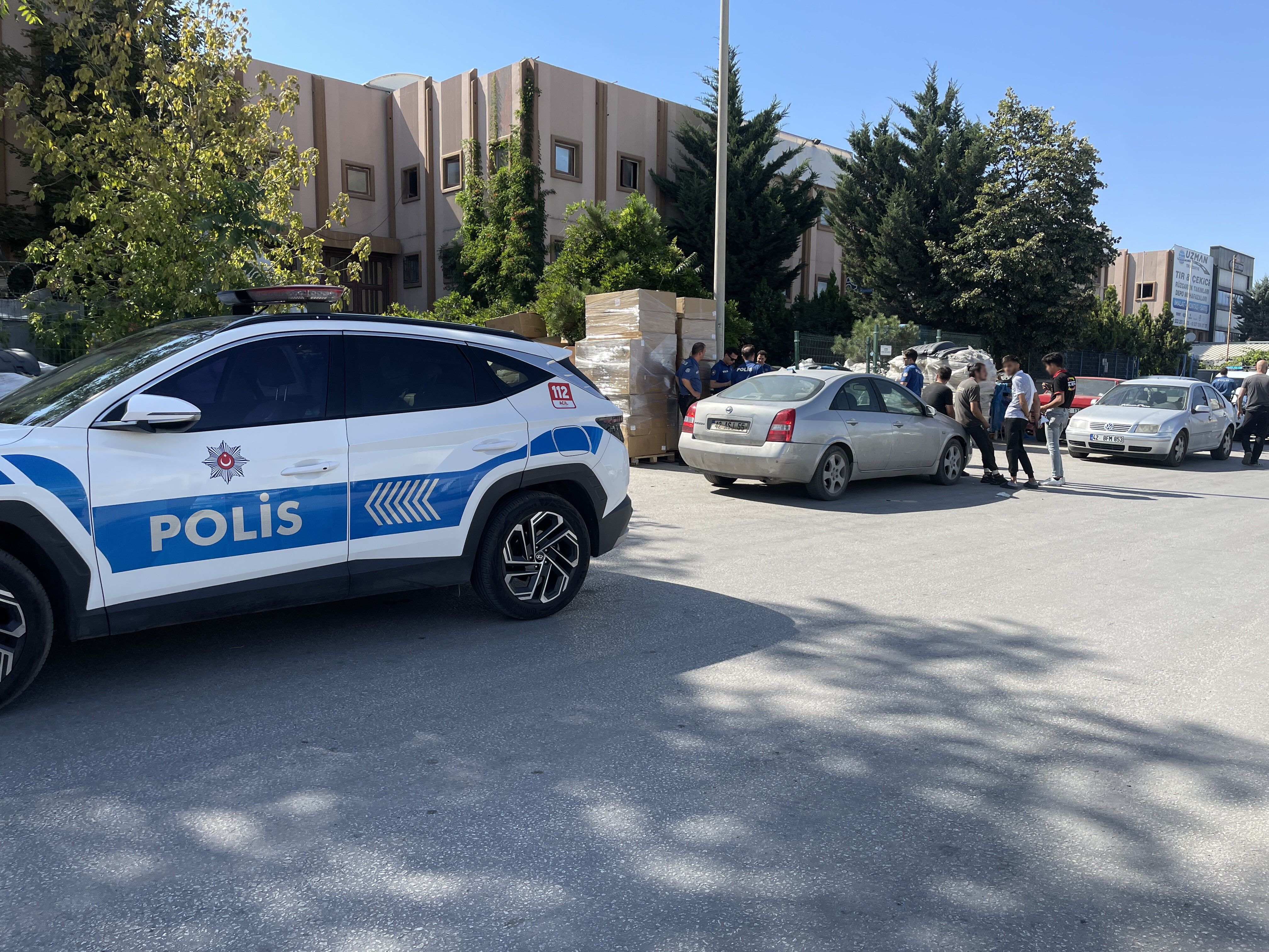 Sokak Ortasında Dehşet! 43 Yaşındaki Adam Göğsünden Bıçaklandı (2)