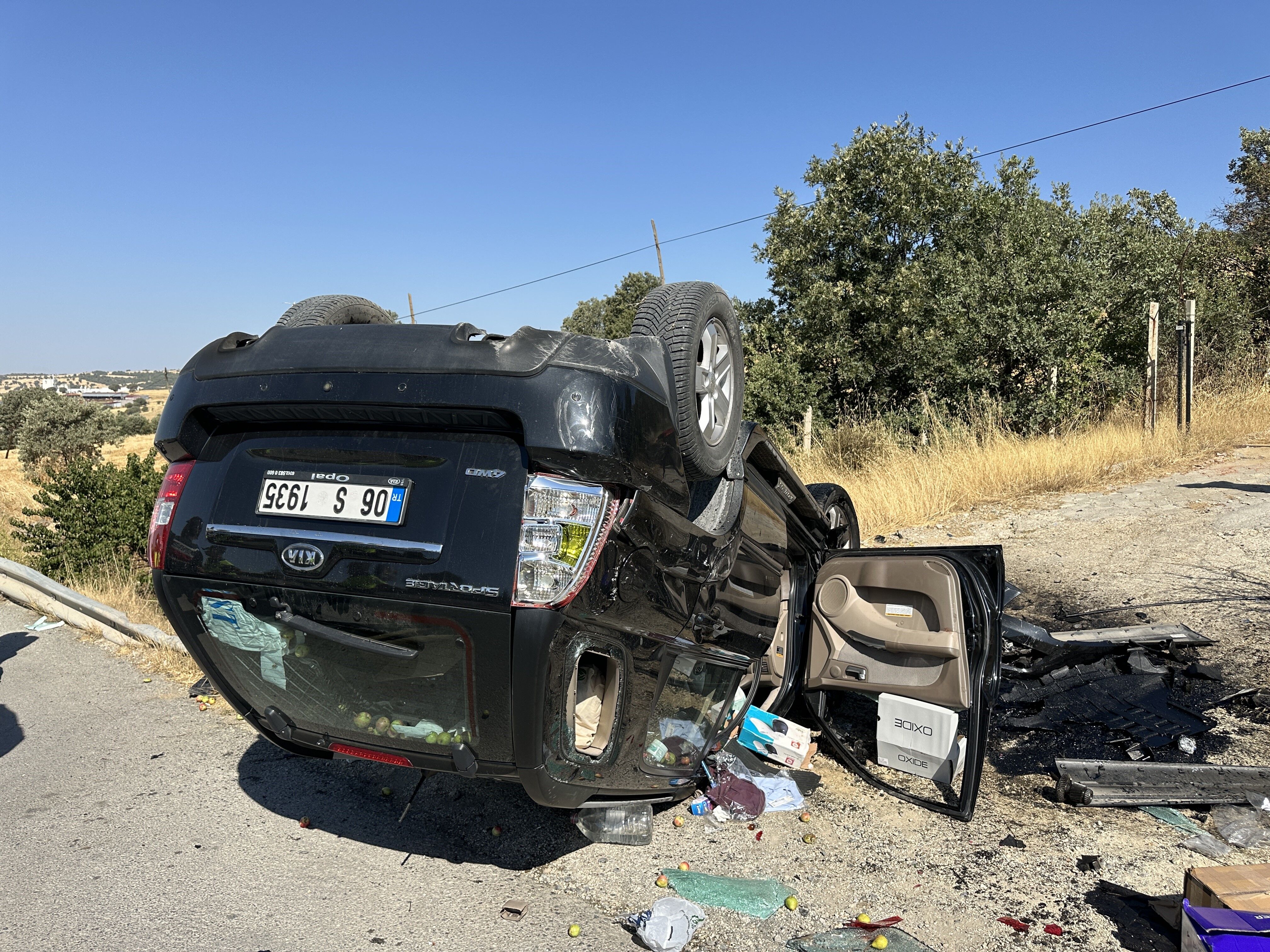 Takla Atan Otomobilde Ağır Yaralanmıştı! 66 Yaşındaki Sürücüden Acı Haber (2)