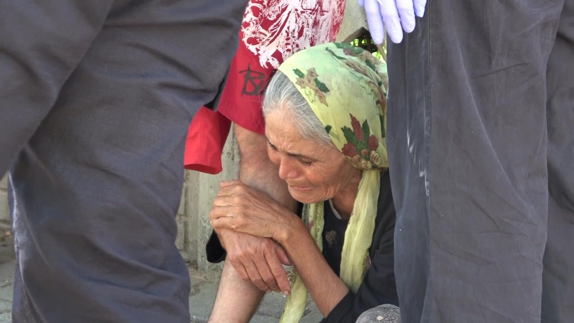 Yangını Görünce Oğlunun Öldüğünü Sandı! Annenin Feryadı Yürekleri Dağladı (6)