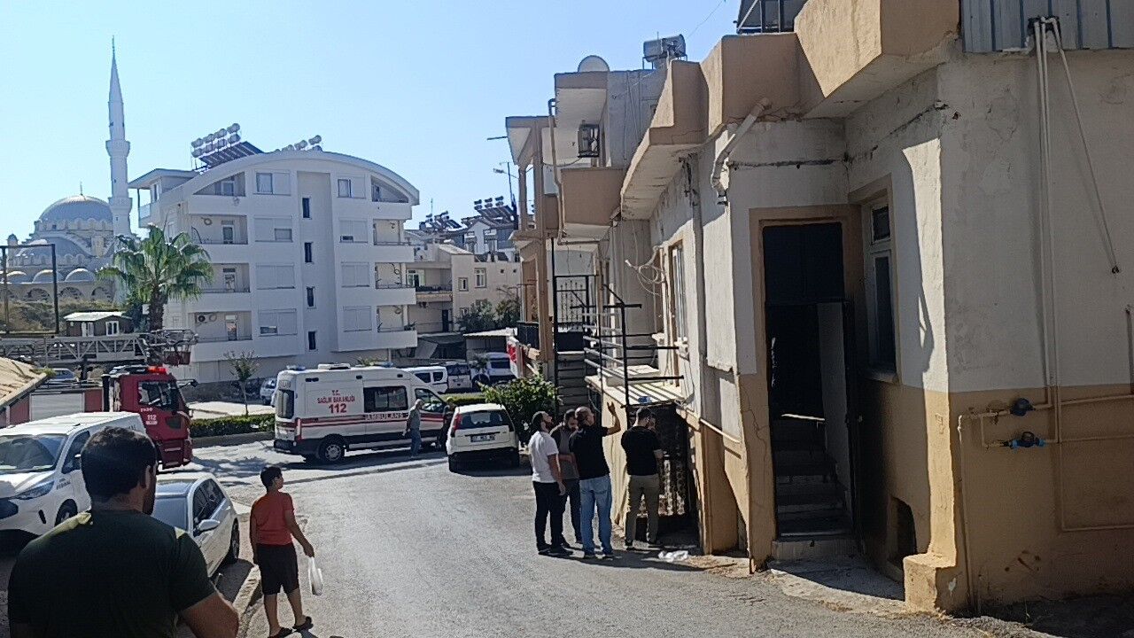 Yeni Bir Hayat Için Gelmişti! 24 Yaşındaki Genç Evinde Ölü Bulundu (3)